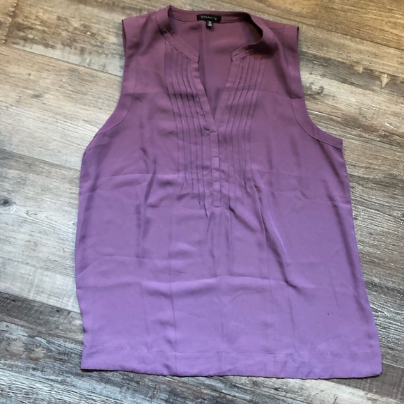 Dynamite Tank Blouse - Picture 2 of 2